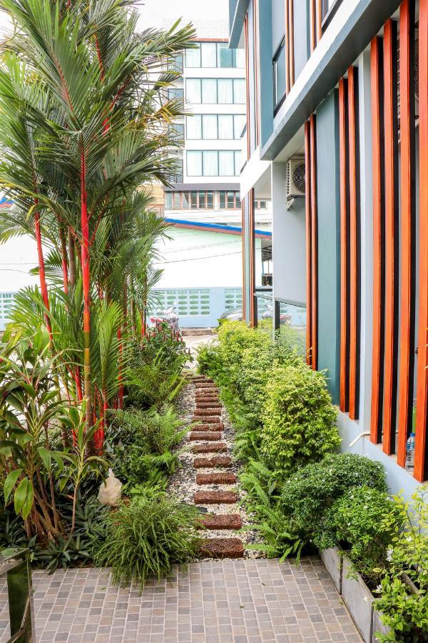 S2 Airport Residence Nai Yang Beach Extérieur photo